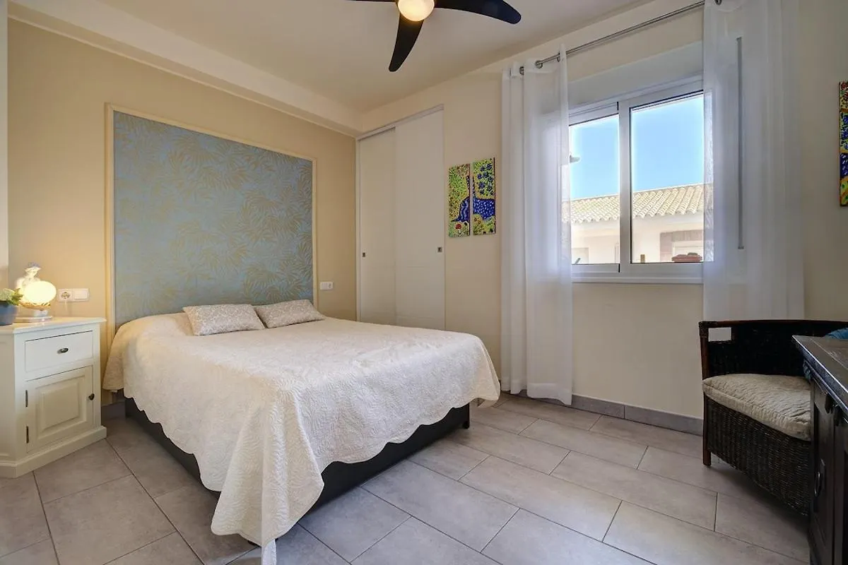 Piso Playa - La Duquesa - Beach Flat San Luis de Sabinillas Spain